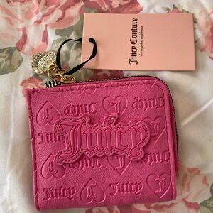 Bright pink juicy clutch bag